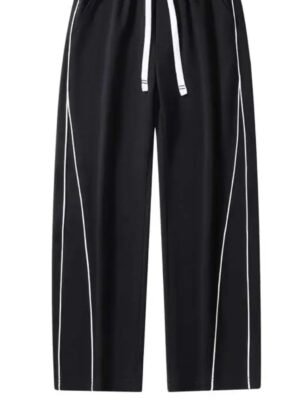 Men's Black Regular Fit Mid Rise Joggers